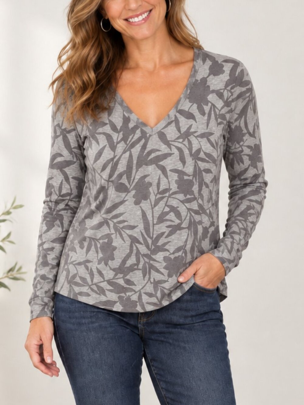 Vintage Talbots Gray Leaf Print V-Neck Lightweight Long Sleeve Cotton Top Medium